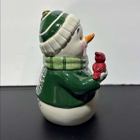 Wedgwood Holiday Heirloom Snowman Bell 2006 Cardinal,collector decor - Picture 4 of 9